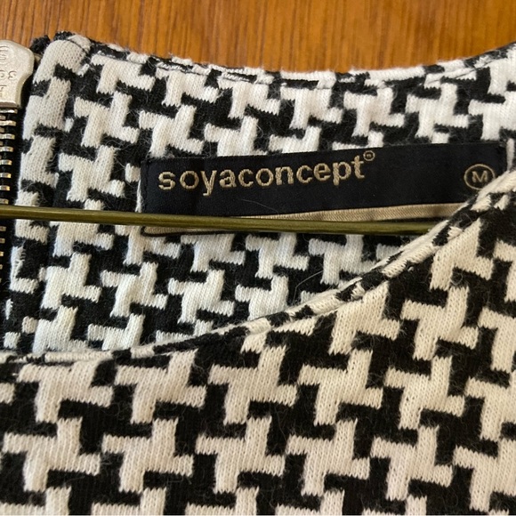 Soya Concept mid-century dress - Picture 2 of 3